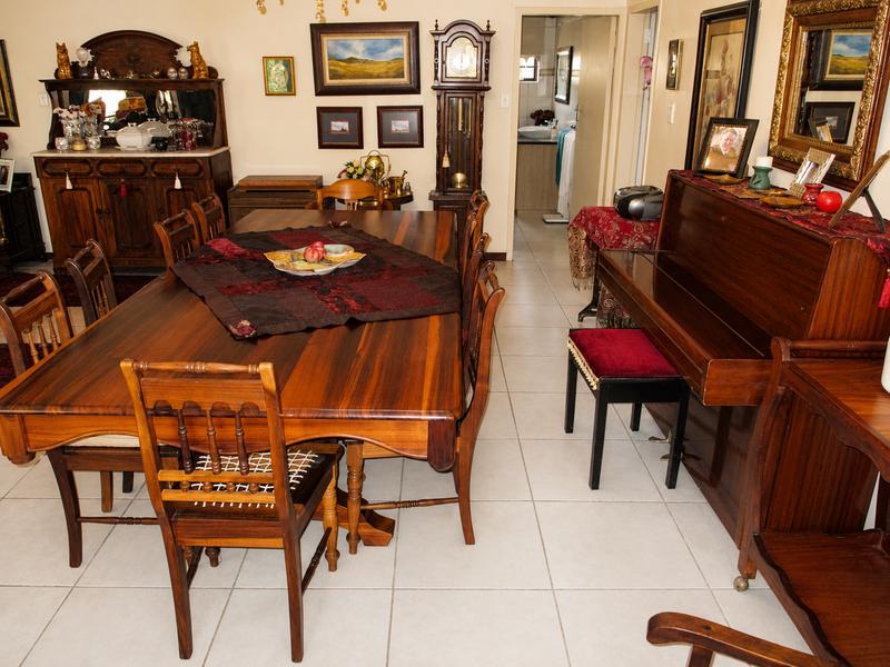 5 Bedroom Property for Sale in Dan Pienaar Free State
